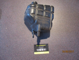 Resonator Nissan 16585-73C00 Used part.