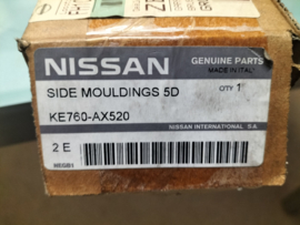 Zwarte sierlijstenset Nissan Micra K12 KE760-AX520 Orgineel.