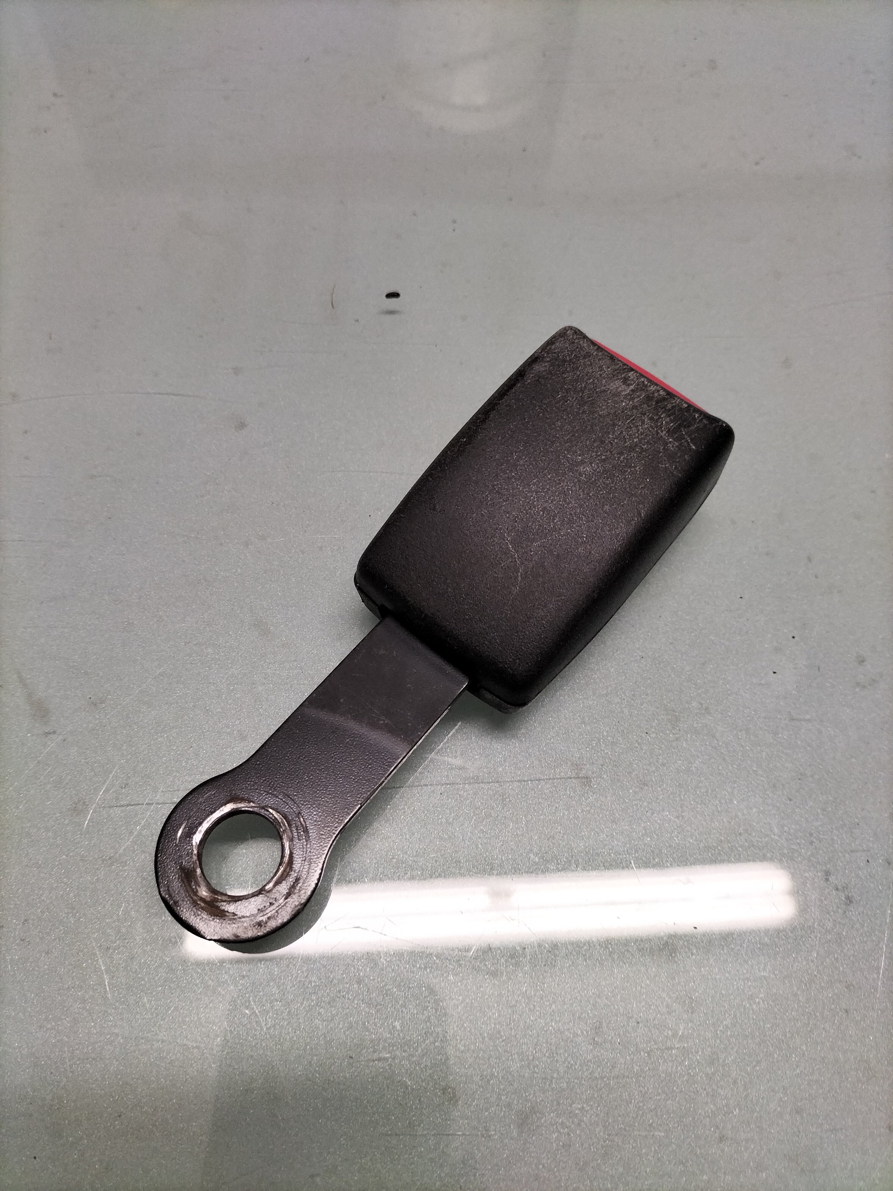 Safetybelt Locking Nissan almera tino v10 86842-BU000 Used