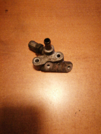Adapter-AC valve CA20E Nissan 11817-D3500 Used part.