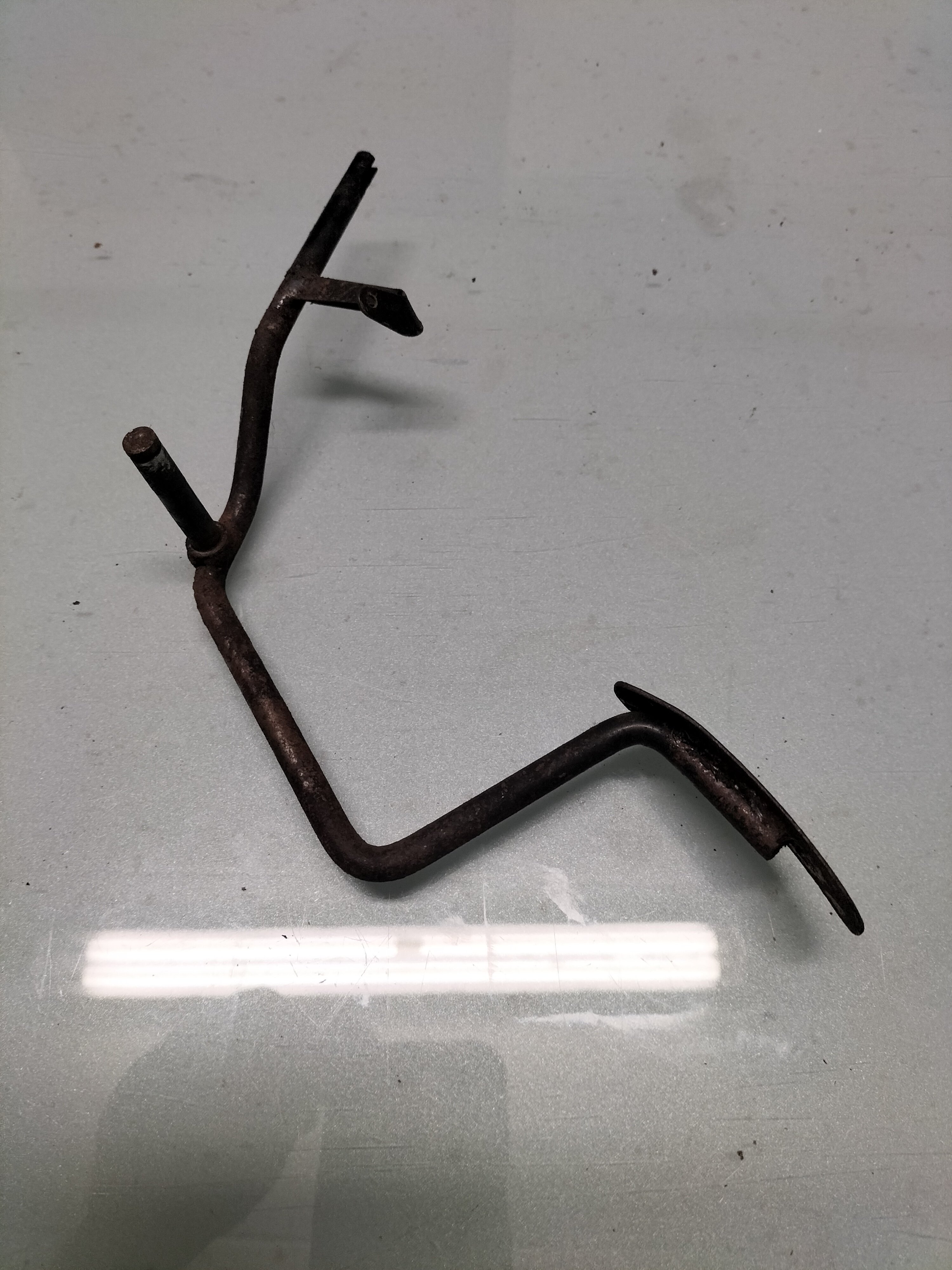 Gaspedaal Datsun cherry E10 18100-M1000 Gebruikt