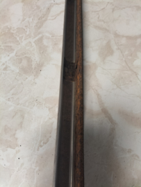 Portierraamgeleider rechtsvoor Datsun Cherry E10 80820-M0302 Gebruikt.