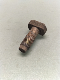 Bout Nissan 01121-00661 Gebruikt.