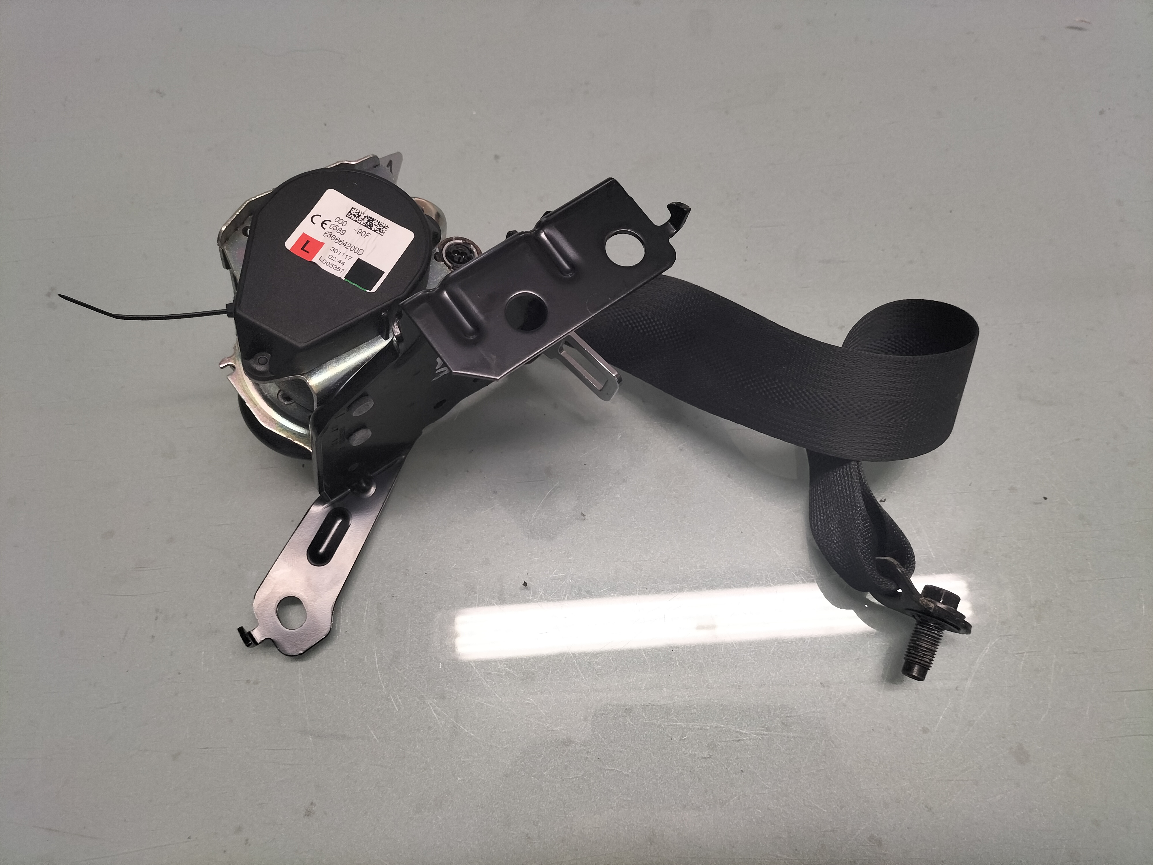 Veiligheidsgordel Nissan micra K14 88885-5FA0A Gebruikt