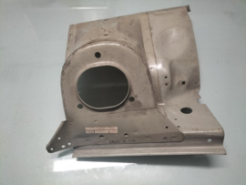 Veerpoothuis Nissan 64101-W1031 Origineel.
