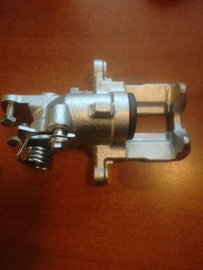 Remklauw rechtsachter Nissan 44001-2F500 N16/P11/WP11