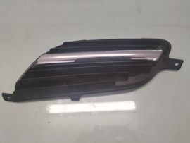 Grille links Nissan 62330-BU000 Orgineel.