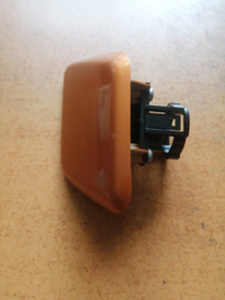 Cover-headlamp cleaner motor, left-hand Nissan 350Z Z33 28659-CD702 Original.