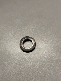 Ring Nissan 08915-14010 Gebruikt.