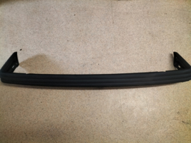 Achterbumper Nissan Bluebird 910 pre-facelift 85022-W1025 Origineel.