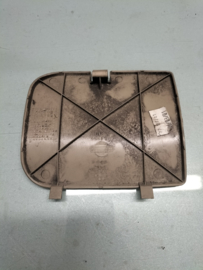 Afdekkap achterzijde links Nissan Terrano2 R20 84957-0X800 Gebruikt.
