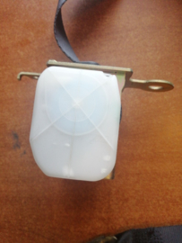 Veiligheidsgordelspanner achterbank links Nissan Primera P11 88845-2F011