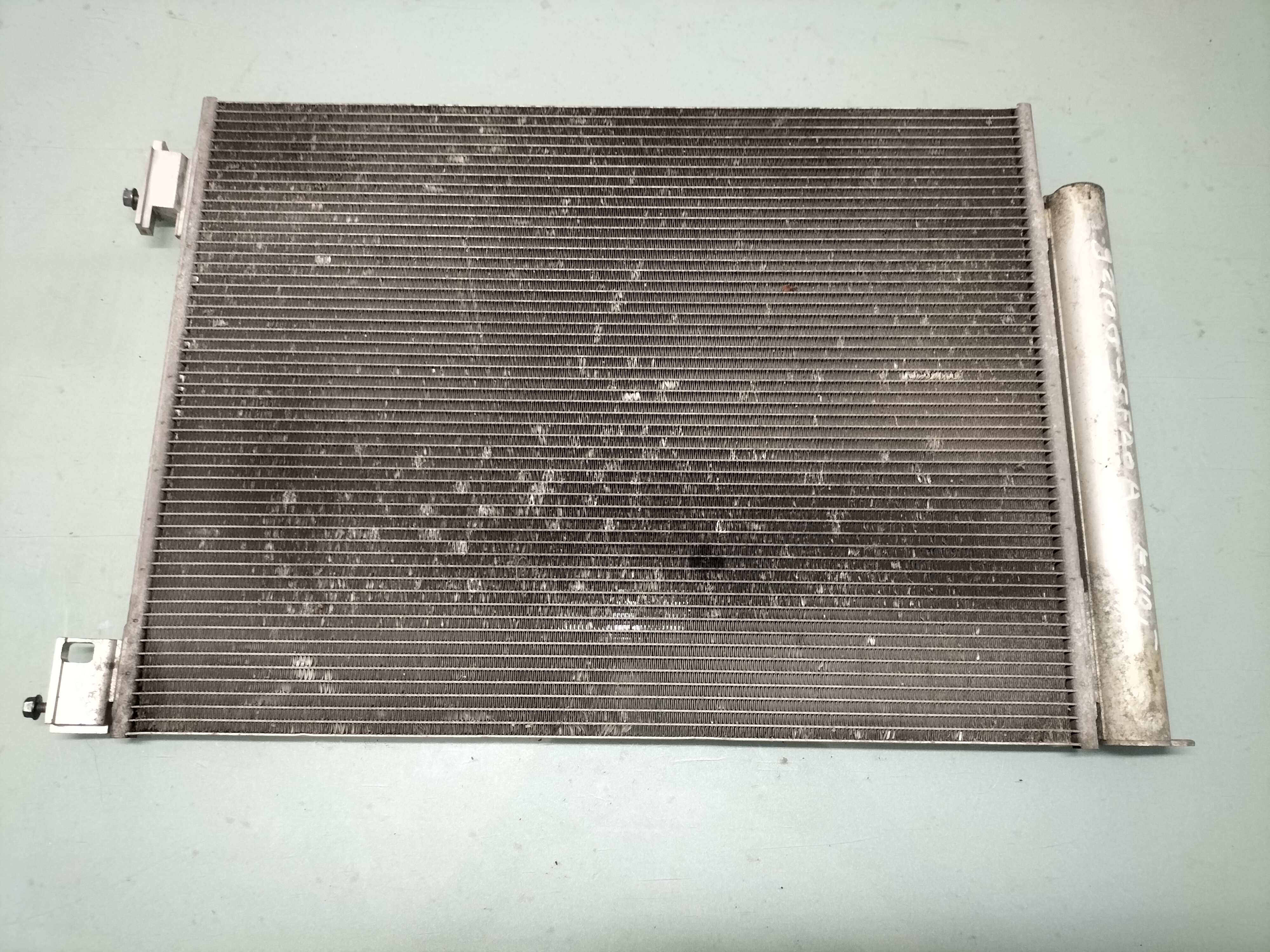 Aircondensor Nissan Micra K14 92100-5FA0A Gebruikt