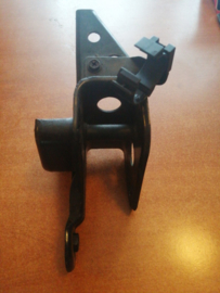 Bracket-engine mounting, rear SR20DE Nissan Primera P11/ WP11 11332-2F200 Used part.