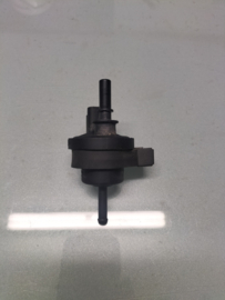 Vacuümventiel Nissan Micra K14 14930-4ED0A Gebruikt