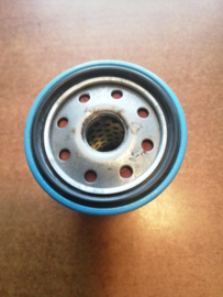Oil filter KA24E Nissan Terrano2 R20 15208-F4300 Original.