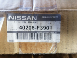 Remschijf vooras 263mm Nissan Trade 40206-F3901 Origineel.