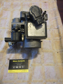 Gasklephuis Nissan Micra K11 16119-72B00 Gebruikt.
