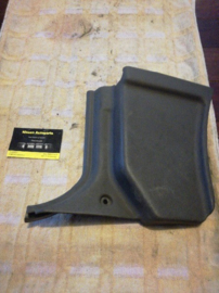 Finisher-dash side, left-hand Nissan Bluebird T72 66901-Q9501 Used part.