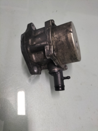 Vacuum pump K9K Nissan 14650-00Q1F E11/ F15/ J10/ JJ10/ K12/ M20M/ Z12 Used part.