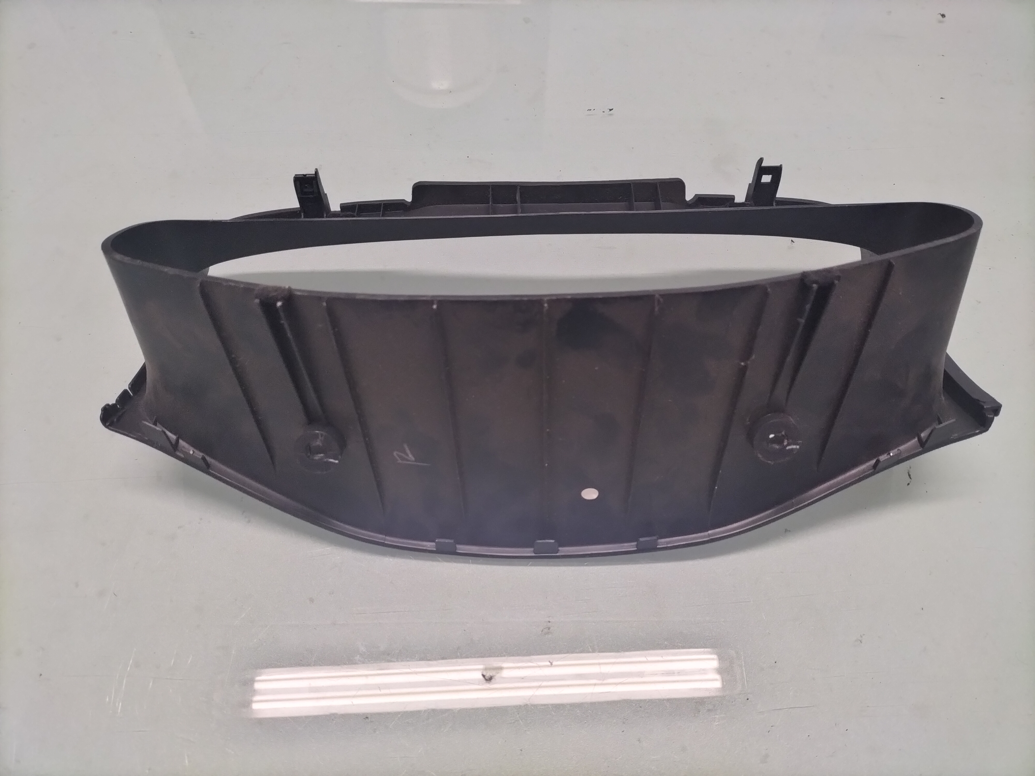 Lid-cluster Nissan Almera N15 68240-2N500 Used part.