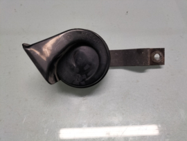Horn electric high Nissan Primera P12 25610-AU300 Used part.