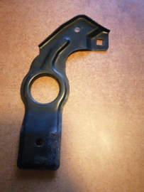 Montagesteun bovenzijde radiateur links Nissan Primera P11/ WP11 21547-9F515 Gebruikt.