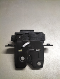 Lock back door Nissan Primera P12 90502-AV720 Original.