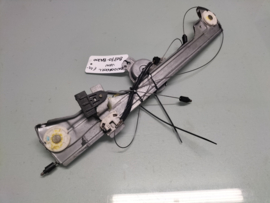 part of window mechanism Nissan Primera P12 80770-BA200 Used