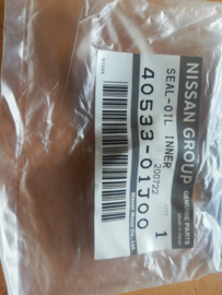 Keerring inwendige aandrijfas achteras Nissan Patrol Y60/ Y61 40533-01J00 Origineel.