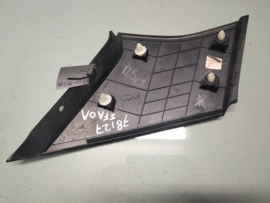 Afdekkap boven achterlicht links Nissan Micra K14 78127-5FA0 gebruikt