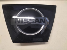 Emblem-front Nissan Micra K14 62890-5FA0B Little damage.