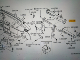 Montageframe dashboard Nissan Micra K11 67870-6F700 Gebruikt.
