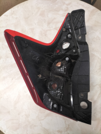 Combination lamp assy-rear, right-hand Nissan Note E12 26550-3VA0A Used. Slight damage. Without wiring harness.
