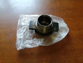 Sleeve-clutch release Nissan 30501-VB000 F24/ Y61 Original