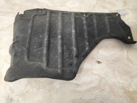 Afdekkap onderzijde motor rechts Nissan Micra K10 75892-01B10 Gebruikt.