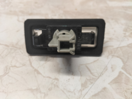 Kentekenlamp Nissan 26510-8991B K14/ Z52 Gebruikt.