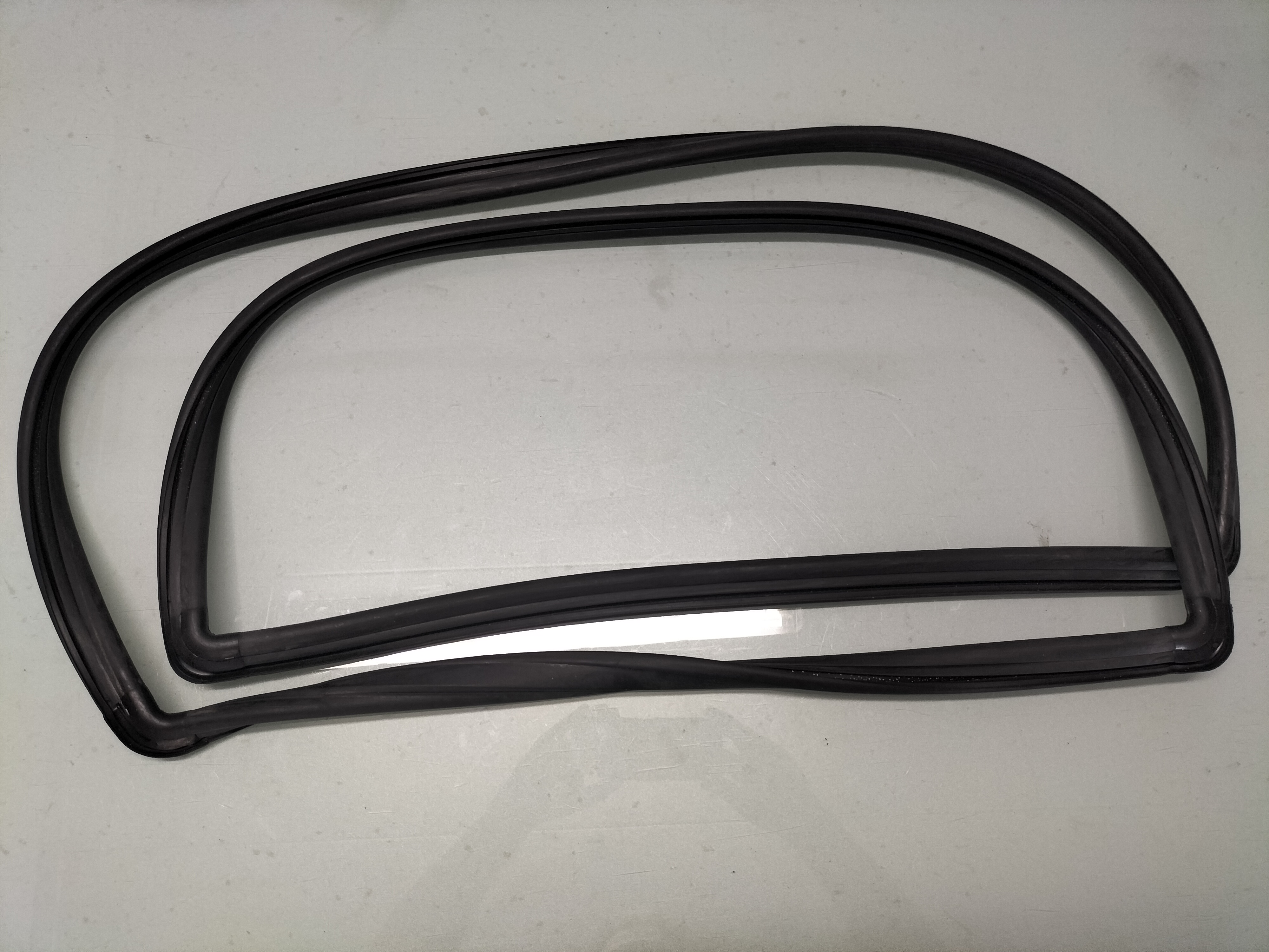 Rubber window Nissan 72710-G2503 Original