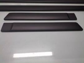 Sierlijstset Nissan KE760-JG020 Origineel