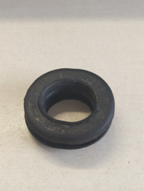 Pad-engine mounting member Nissan 11248-5M300 Used part.