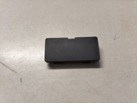 Dummy dashboardschakelaar Nissan 68960-01S00 B11/ C32/ C120/ E24/ GC22/ K10/ M10/ N12 Gebruikt.