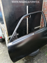 Portier linksvoor Nissan Micra K11 80101-74B30 (Primer)