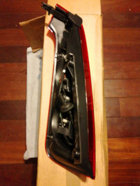 Achterlicht rechts Nissan Note E11 26550-9U000