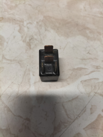 Relais zwart Nissan 25230-79917 Gebruikt.