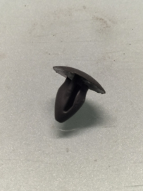 Plug Nissan 01553-05651 Used part