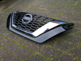 Grille Nissan Juke F16 62310-6PA0A / 62310-6PA0B lichte schade