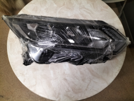 Headlamp assy-right-hand Nissan Qashqai J11 26010-HV00B New.