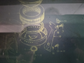 Support-air cleaner Datsun Cherry E10 16573-M0101 Used part.