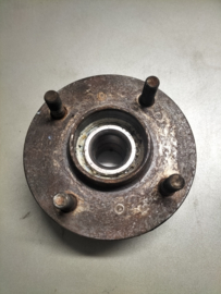 Hub rear Nissan 43200-9F510 N16/ P11/ WP11 Used part.