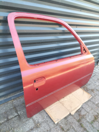 Portier rechtsvoor Nissan Micra K11 80100-0U830 (AP0) Gebruikt.